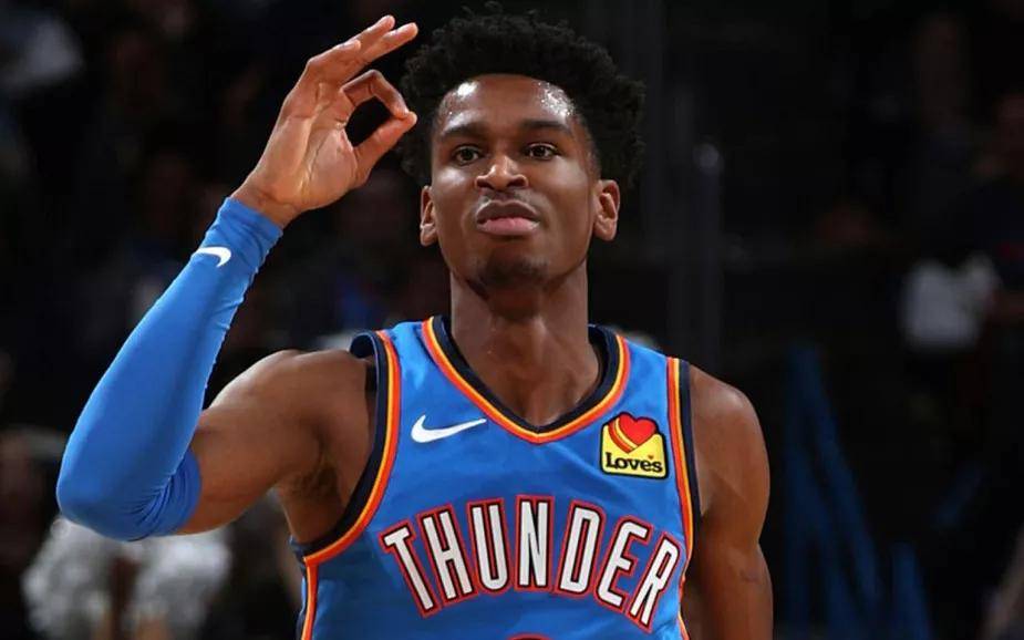 曾是首位男子体操世界冠军，退役后移居美国，如今却被美国判了刑