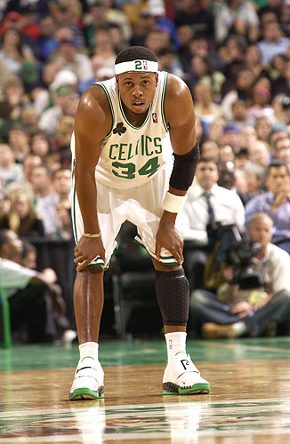 连续30场非友谊赛保持不败，西班牙是历史第四队