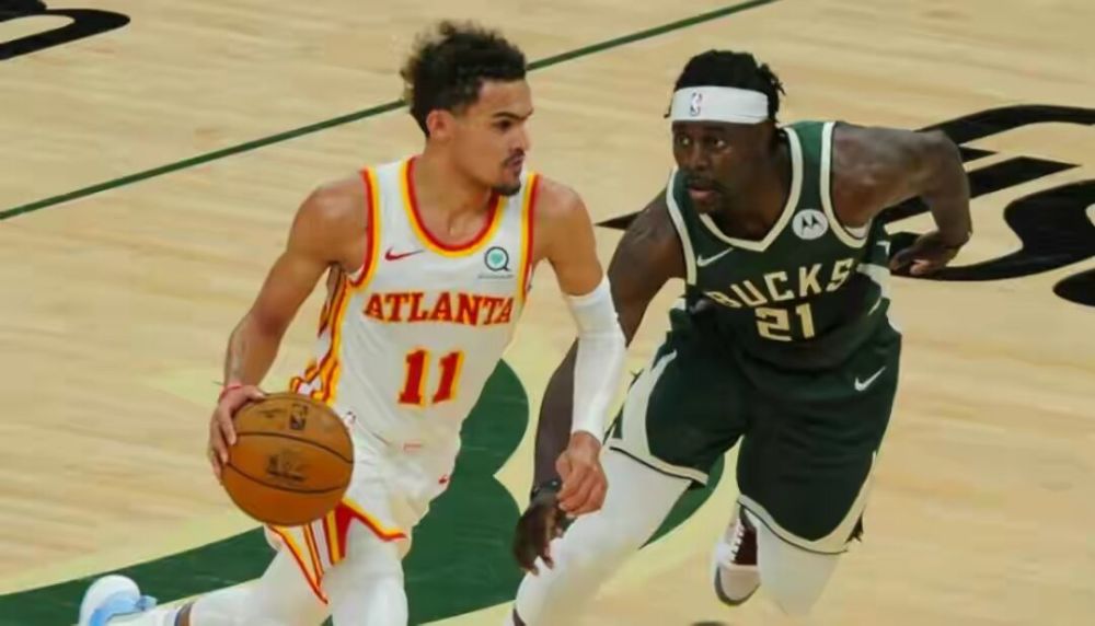 王曼昱3-8逆转后再轰11-2，梁靖崑痛失好局吞首败，国乒8-2法国