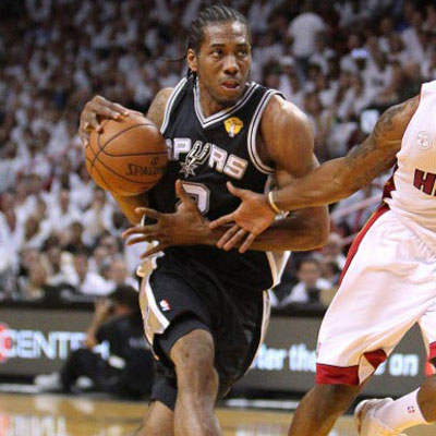 非洲杯再次爆发争议判罚，引球迷不满