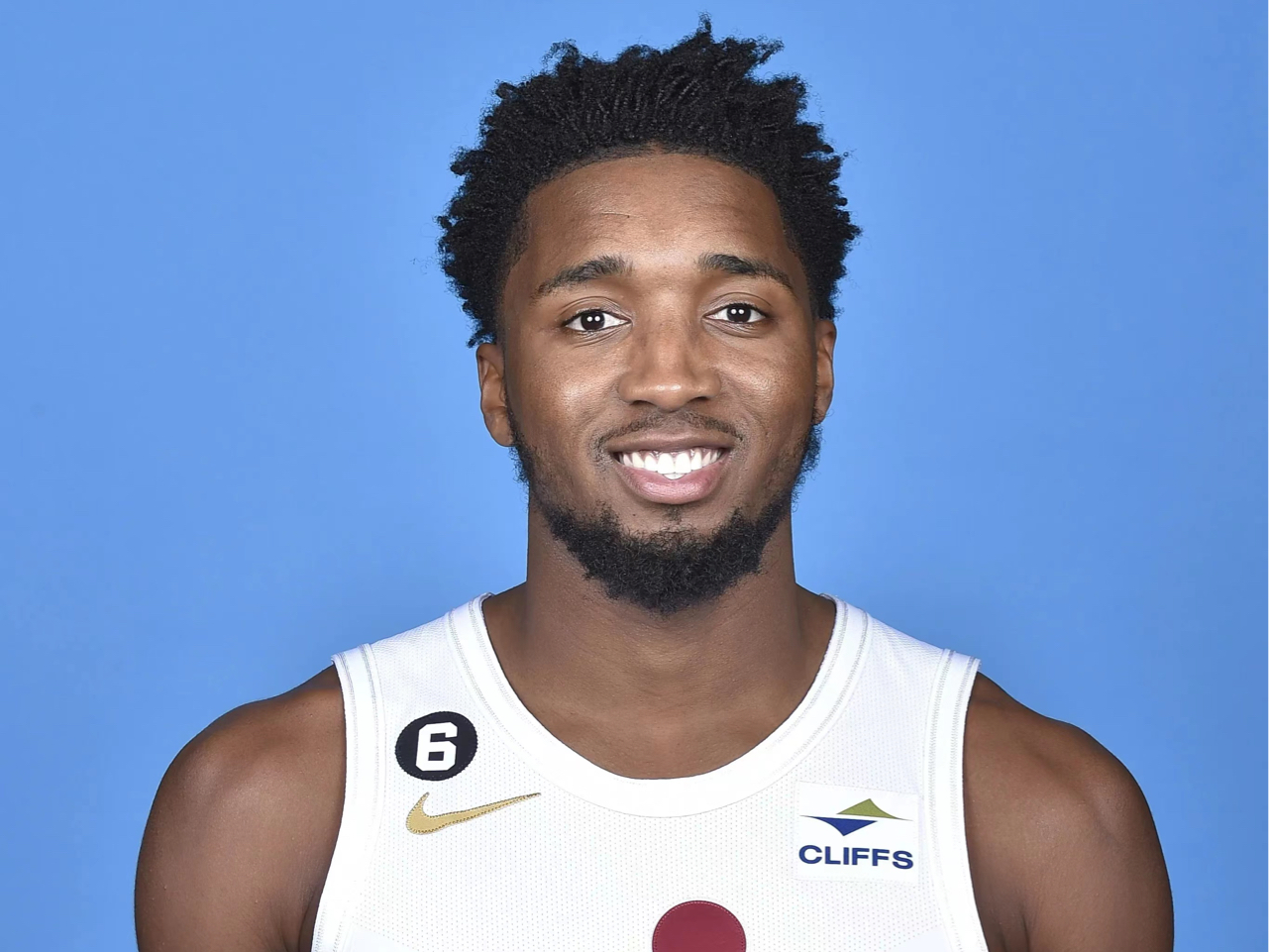 基德：球队非常需要莱夫利，希望他能早日明确治疗方案